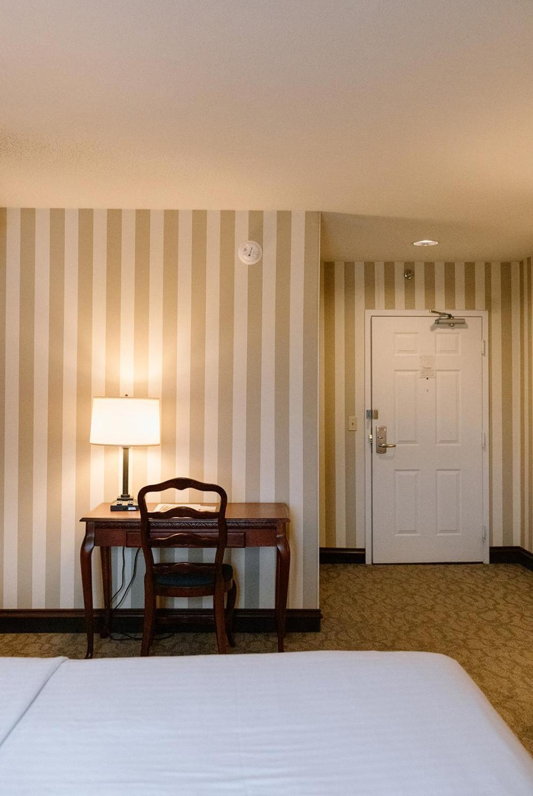 Bayshore Resort トラバーズ・シティ エクステリア 写真