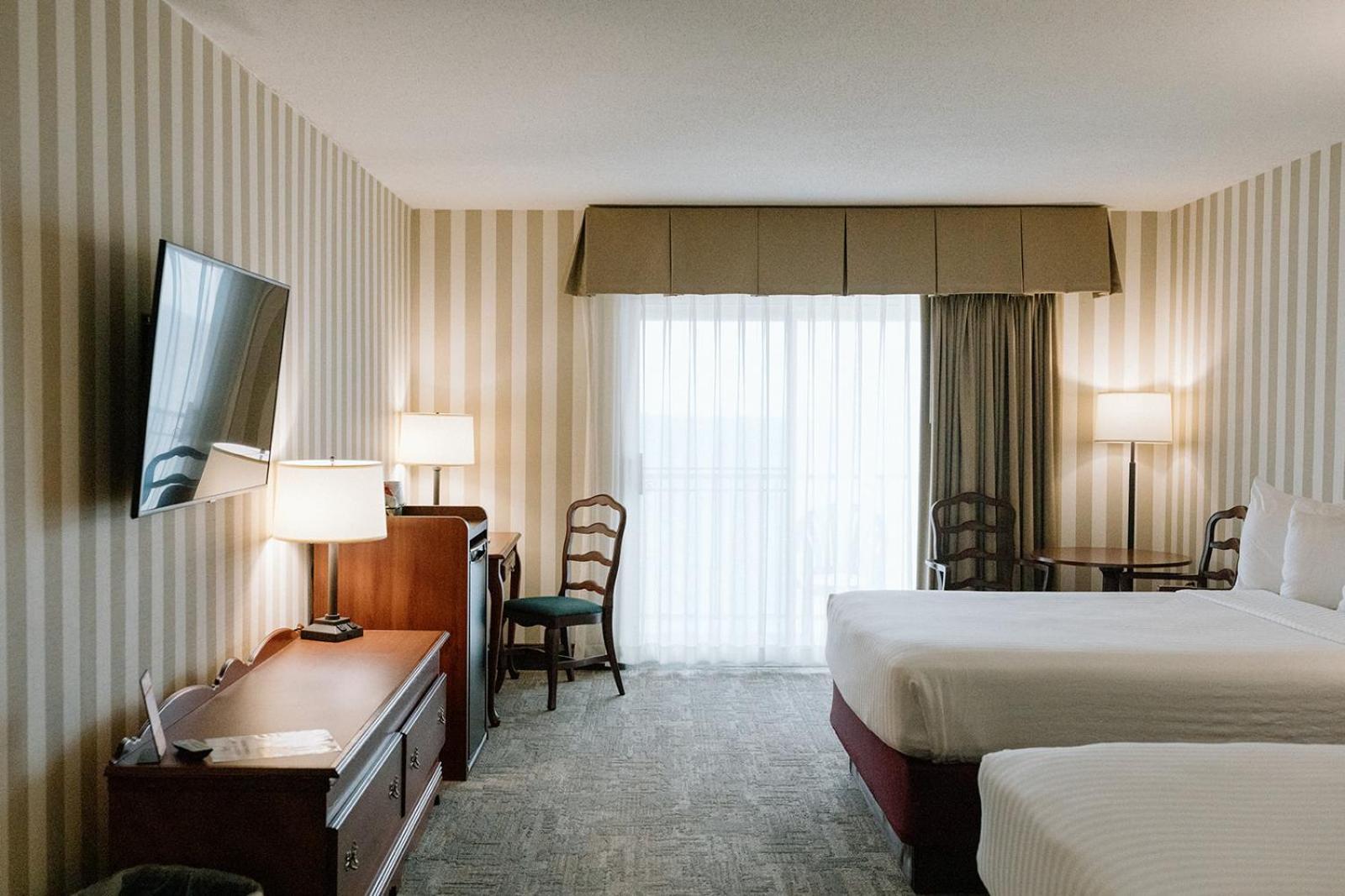 Bayshore Resort トラバーズ・シティ エクステリア 写真