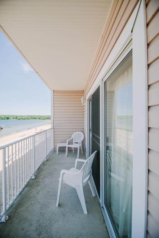 Bayshore Resort トラバーズ・シティ エクステリア 写真