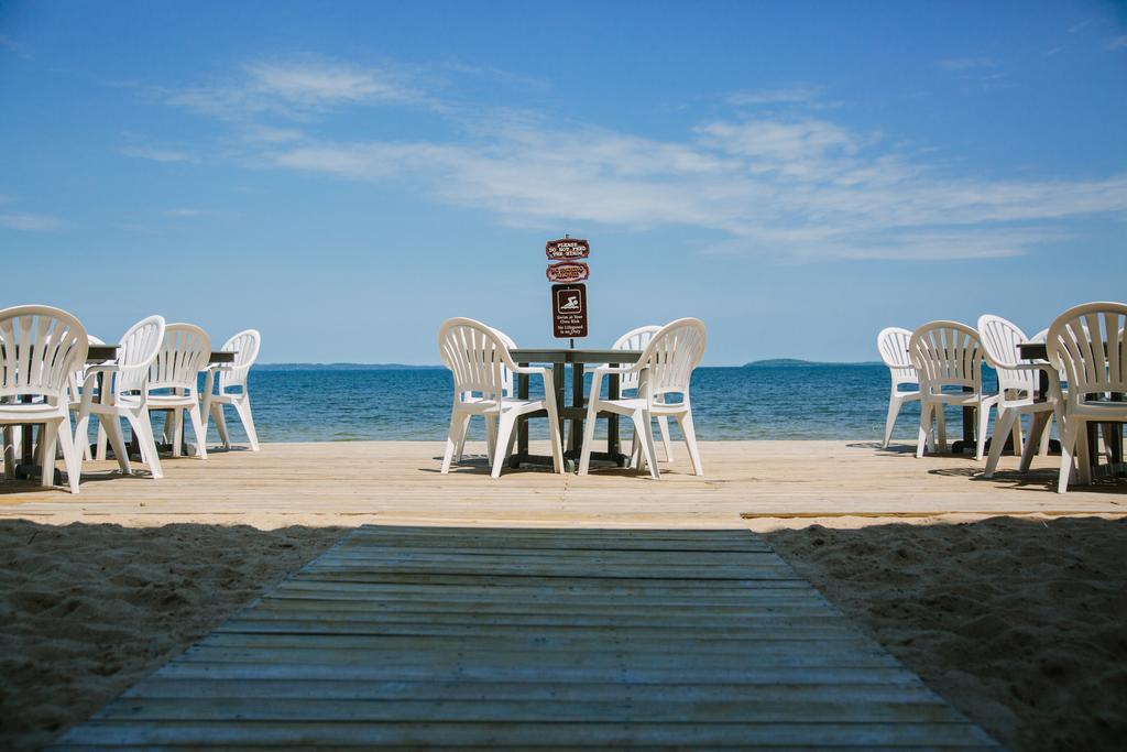 Bayshore Resort トラバーズ・シティ エクステリア 写真